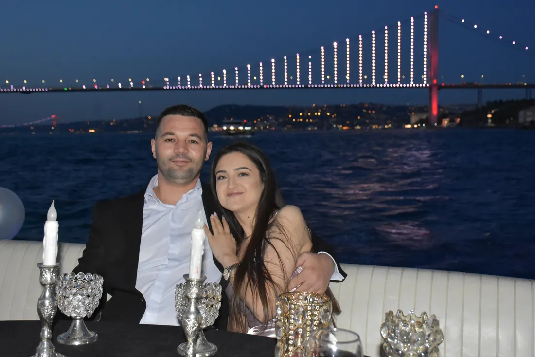 Dinner on a yacht