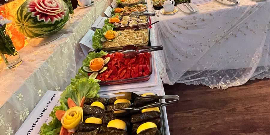 Bosphorus Dinner Cruise – Evening Istanbul Yacht Tour