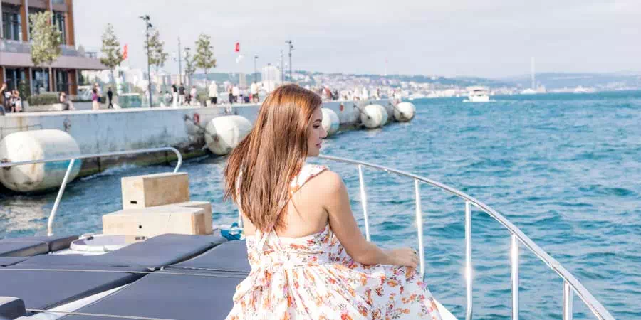 Bosphorus Sightseeing Cruise – Best Istanbul Yacht Tour