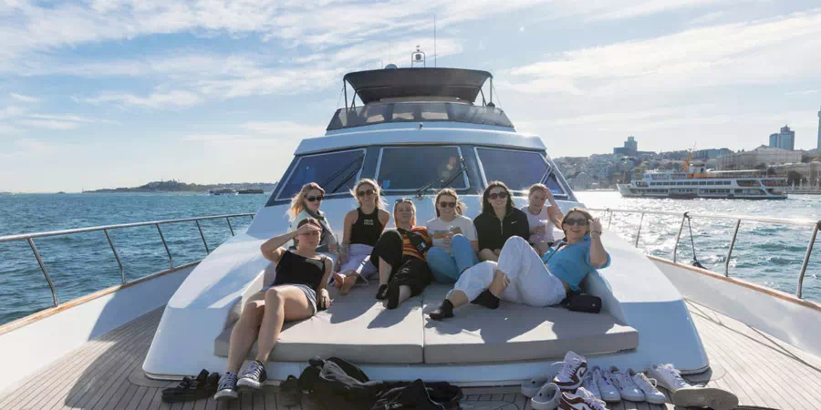 Istanbul Graduation Parties: Private Yacht Celebrations on the Bosphorus