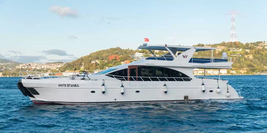 Luxury Bosphorus Yacht Rental for Corporate Product Launches