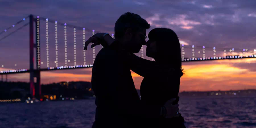 Best Bosphorus Yacht Tours for Cruise Guests