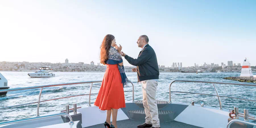 Best Bosphorus Yacht Tours for Cruise Guests