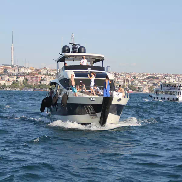 Best Istanbul Bosphorus Yacht tours