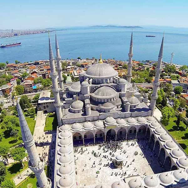 Sultanahmet Hippodrome Square 