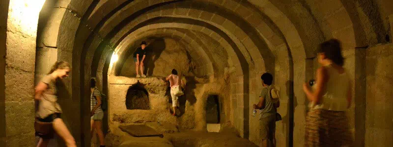 Derinkuyu Underground City, Cappadocia Derinkuyu Underground City
