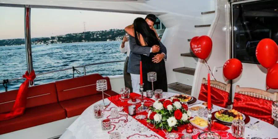 Romantic Marriage Proposal on Private Yacht