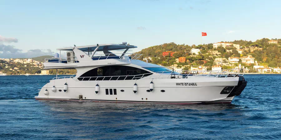 VIP Yacht Cruise Istanbul – The Ultimate Luxury Experience on the Bosphorus