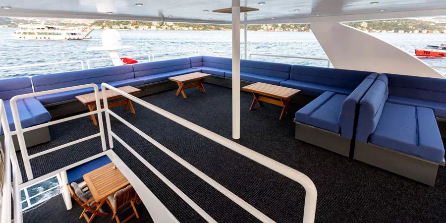 VIP Yacht Cruise Istanbul – Luxury Private Bosphorus Experience