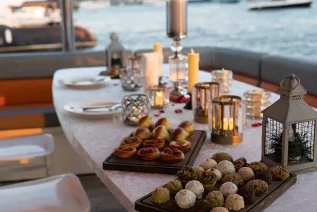 Bosphorus Breakfast Cruise – Morning istanbul Yacht Tour
