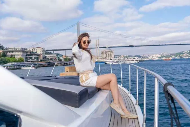 Bosphorus Sightseeing Cruise – Best istanbul Yacht Tour
