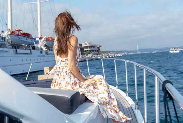 Bosphorus Sightseeing Cruise – Best istanbul Yacht Tour
