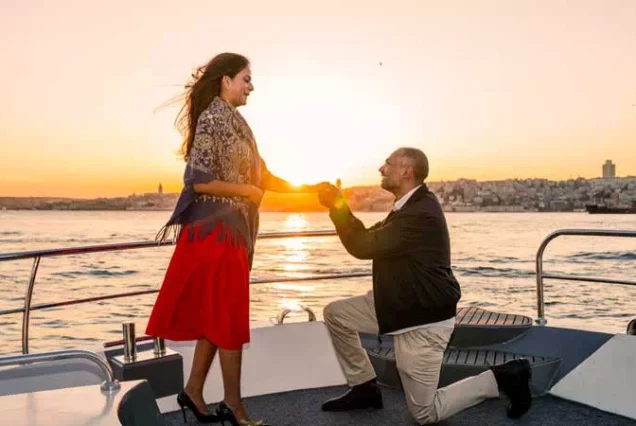 Bosphorus Sunset Tour – Best istanbul Evening Cruise