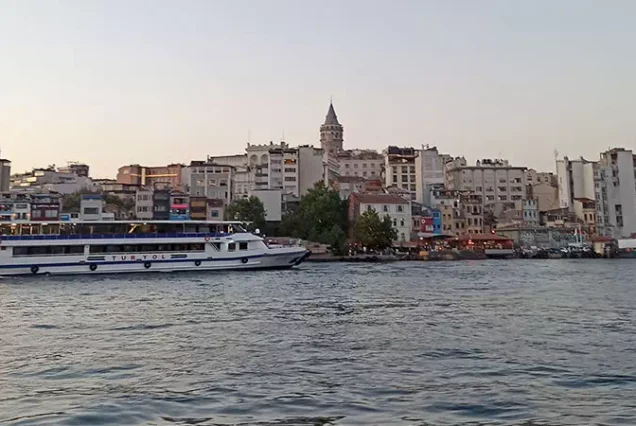 Bosphorus Sunset Yacht Cruise