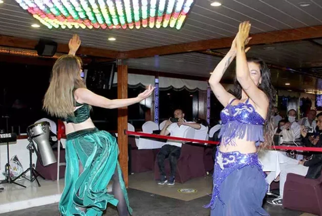 istanbul Night Cruise with Dinner