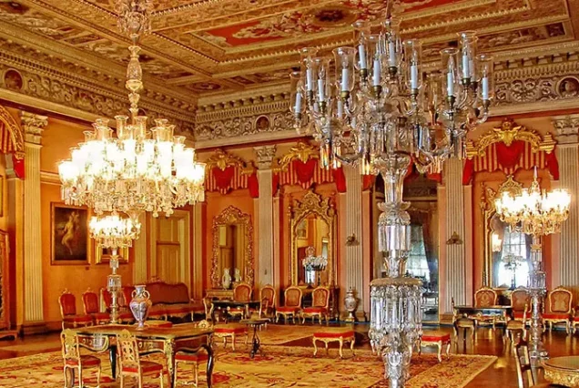 istanbul Dolmabahce Palace Tour