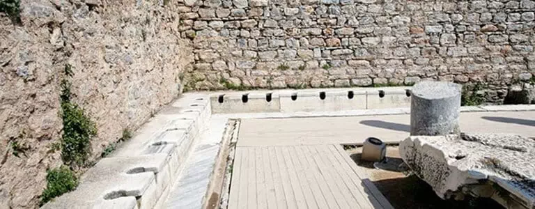 Ephesus Latrine, The Public Toilets of Ephesus
