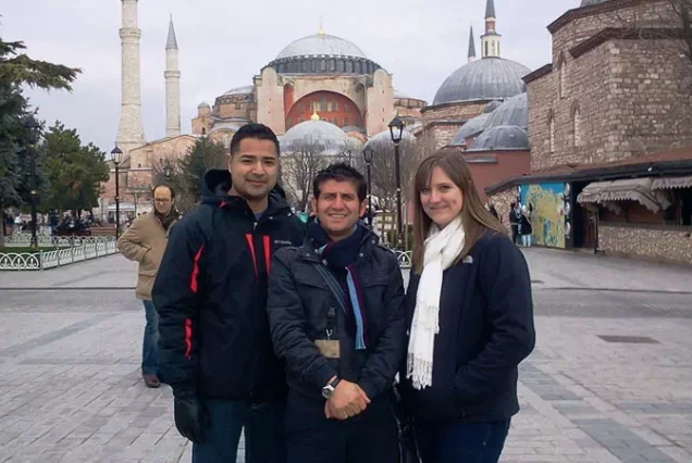 Private Guided Sultanahmet Tour and Bosphorus Sunset Yacht Cruise
