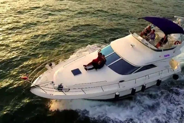 istanbul Bosphorus Dinner Cruise with Private Yacht