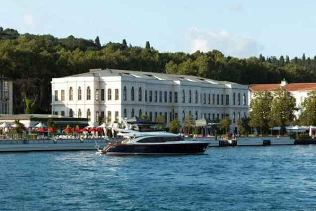 istanbul Bosphorus Dinner Cruise with Private Yacht