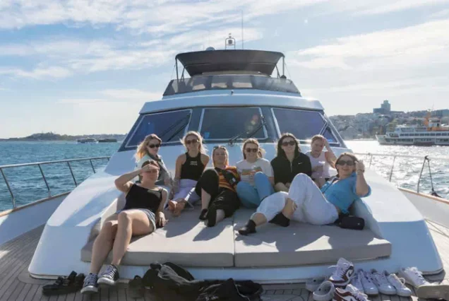 istanbul Graduation Parties: Private Yacht Celebrations on the Bosphorus