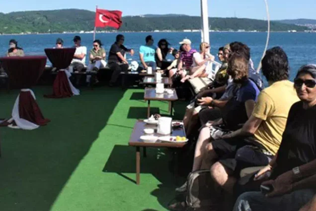 istanbul Bosphorus Cruise towards the Asian Side