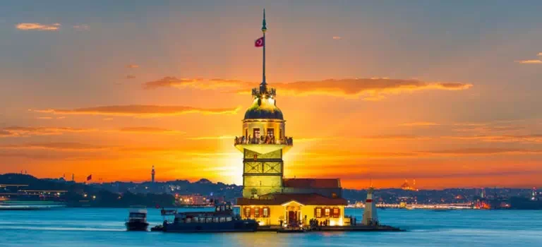 Sip your coffee in the middle of the sea, Maiden's Tower