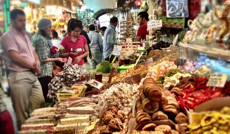 Shop in Spice Bazaar