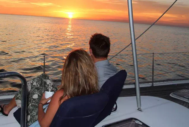 istanbul Anniversary Celebrations: Private Yacht & Romantic Bosphorus Experiences