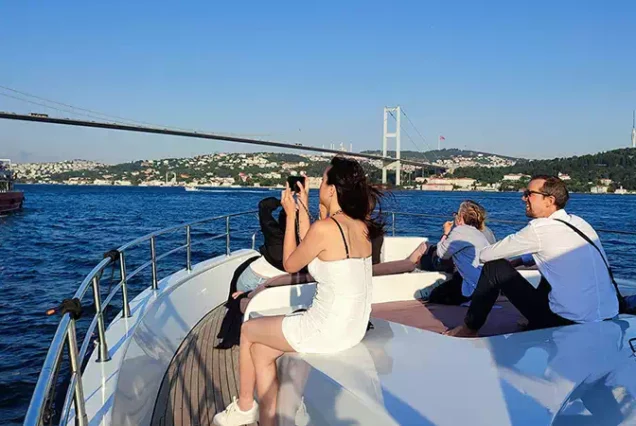 Private Sunset Yacht Cruise for Cruise Passengers – Exclusive Bosphorus Experience from Galataport istanbul