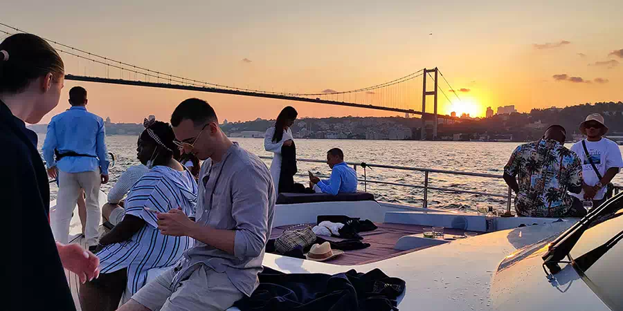 How to get to Karaköy pier