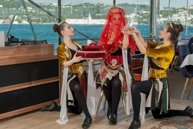 istanbul New Year's Eve Boat Party