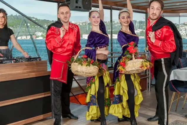 istanbul New Year's Eve Boat Party