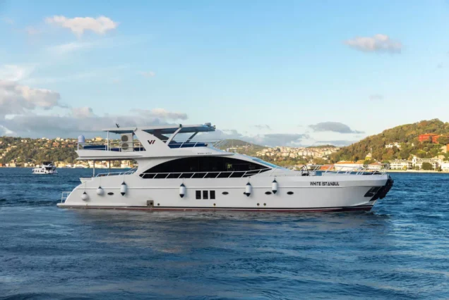 VIP Yacht Cruise istanbul – Luxury Private Bosphorus Experience