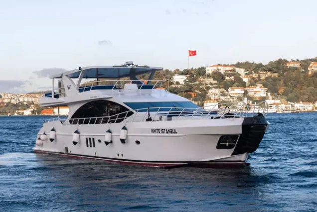 Bosphorus Sightseeing Cruise – Best istanbul Yacht Tour