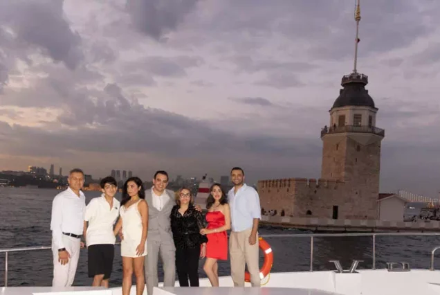 istanbul Anniversary Celebrations: Private Yacht & Romantic Bosphorus Experiences