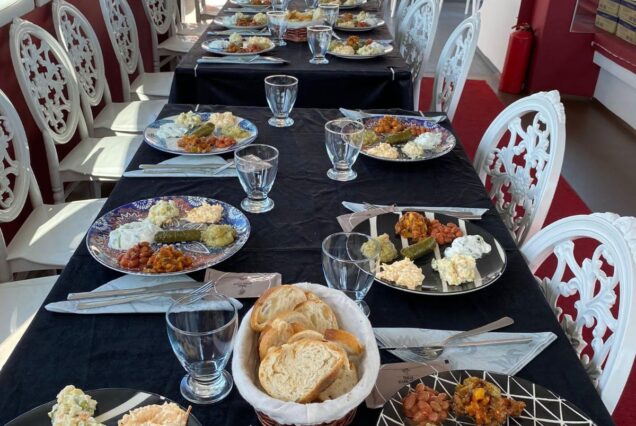 Bosphorus Lunch Cruise with Istanbul skyline views