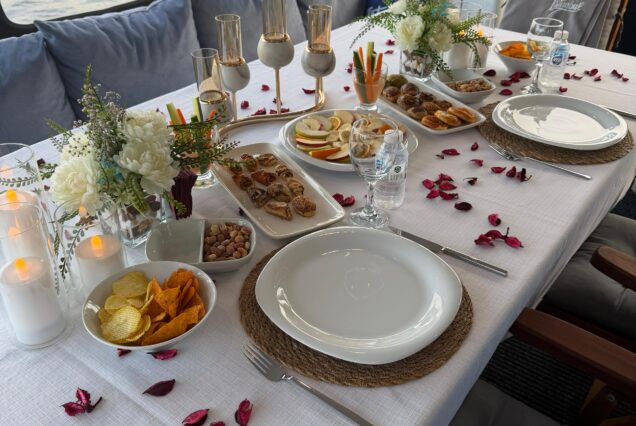 Bosphorus Lunch Cruise onboard a private Bosphorus yacht